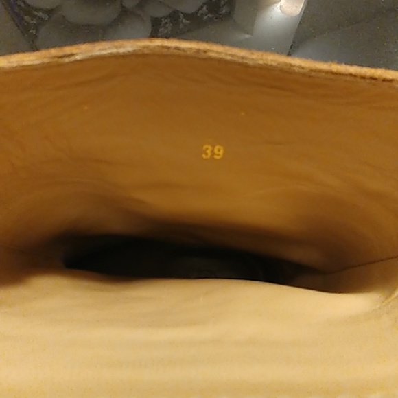 Maison des Talons fringe suede boot - Picture 2 of 5